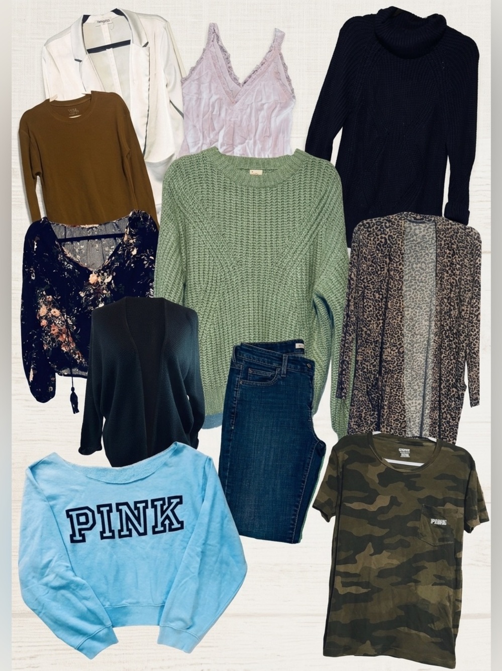 🪩 WOMEN’S 11 PIECE FALL CLOTHING BUNDLE | LARGE🪩 - Picture 2 of 15